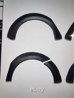 Jeu d'élargisseurs d'ailes noirs larges pour Mitsubishi L200 Triton 15-18 finition mate