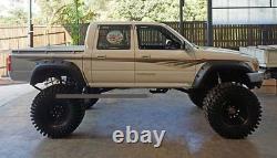 Kit d'élargissement d'aile de roue pour Toyota Hilux Mk4
