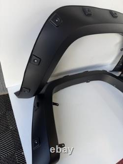 Kit de carrosserie avec ailes élargies avant et arrière 4x pour VW Amarok 2010-2020